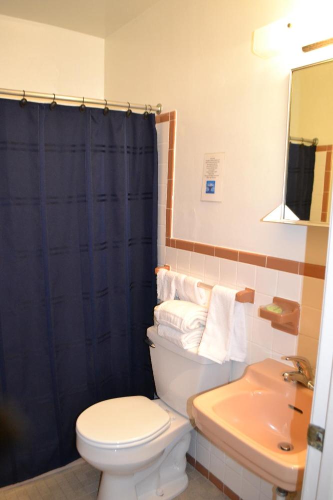 Deluxe Double Room interior