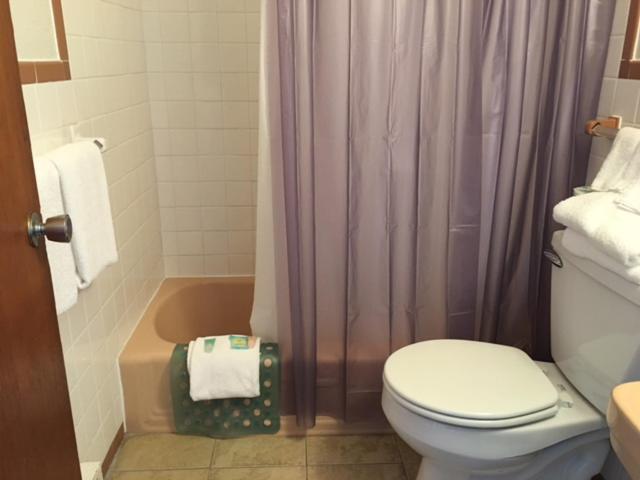 Standard Double Room interior